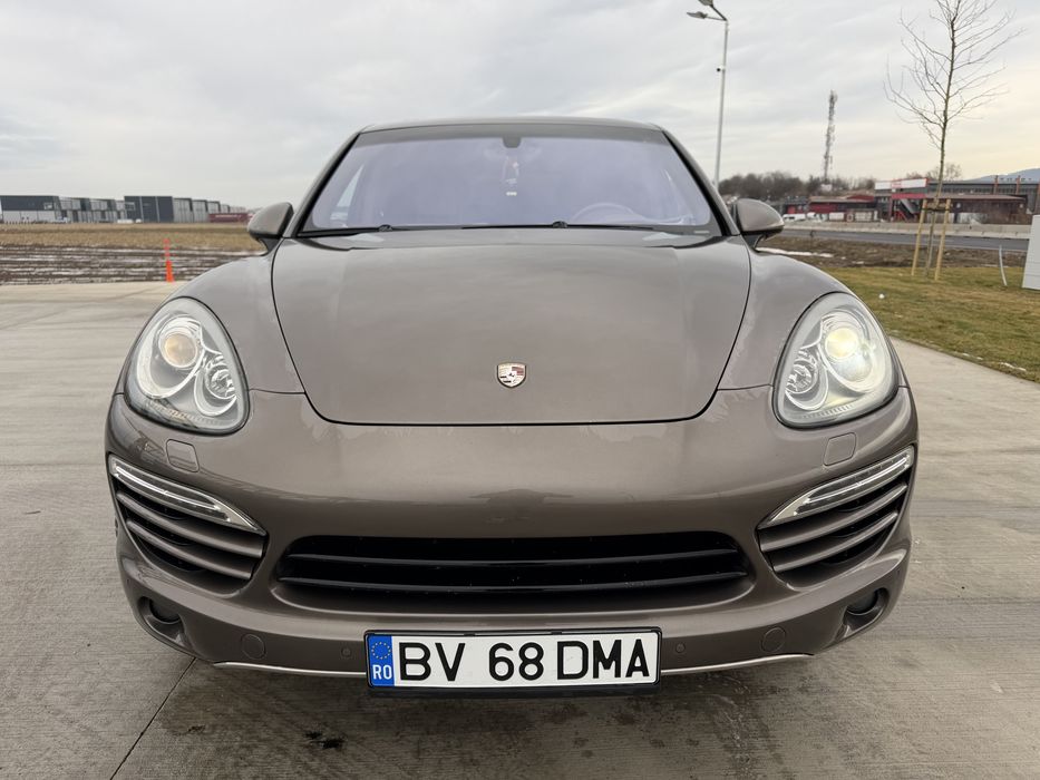 Porsche Cayenne 2011