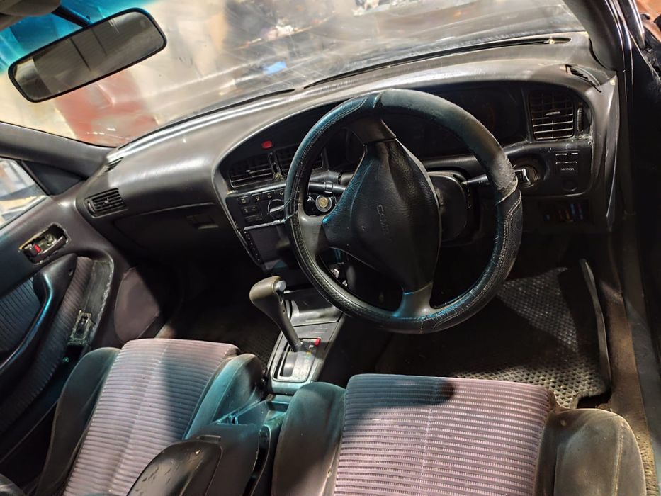 Тойота камри 1.8 автомат