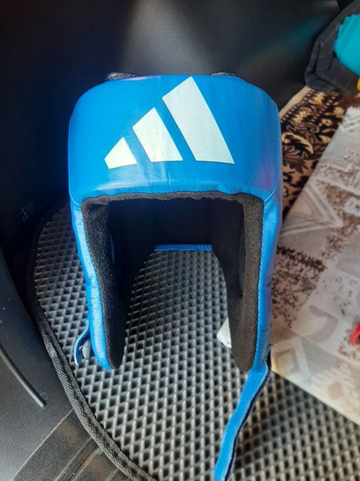 Шлем боксерский кожаный