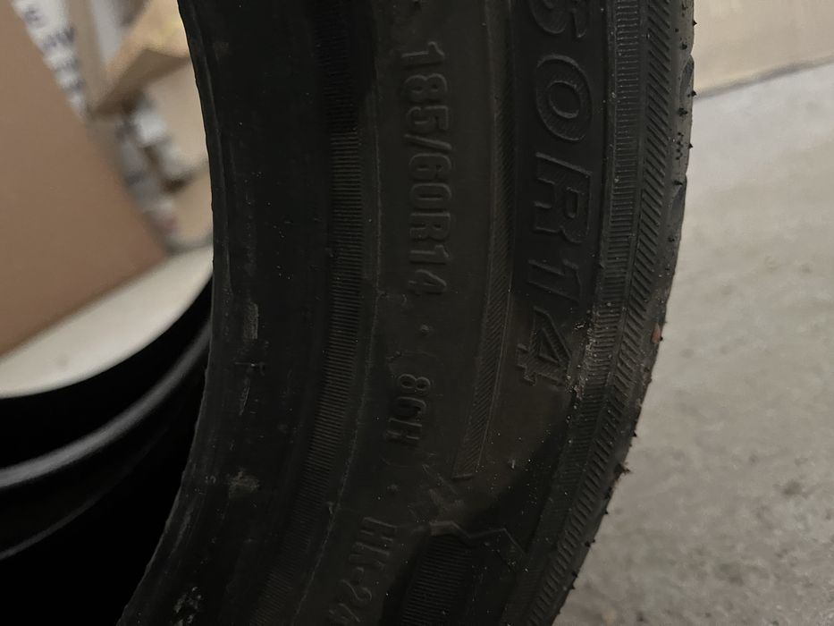 Продам 2 резины Кама 365