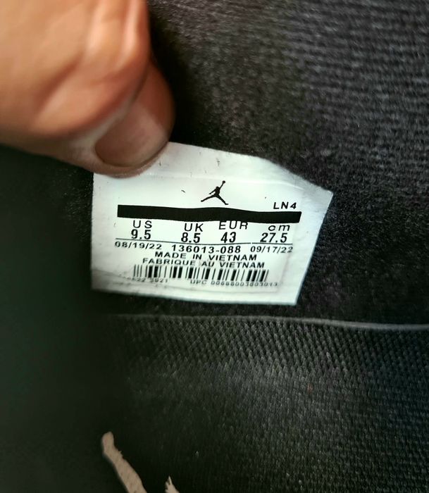 Adidași  air jordan flight