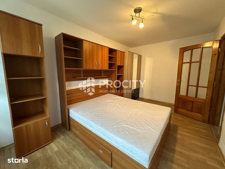 EXCLUSIVITATE! Apartament 2 camere Podul de Piatră – etaj 2 .