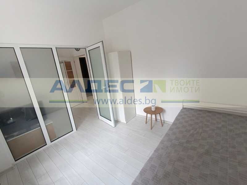 Дава се под наем Двустаен апартамент в София, Център - 42 кв.м за 650 € - Снимка #4