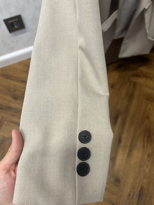 продам брючный костюм