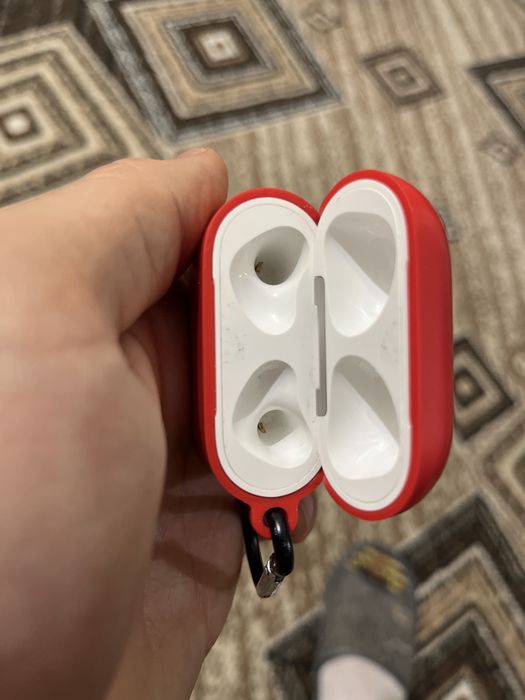 Air pods 3 оригинал кейс