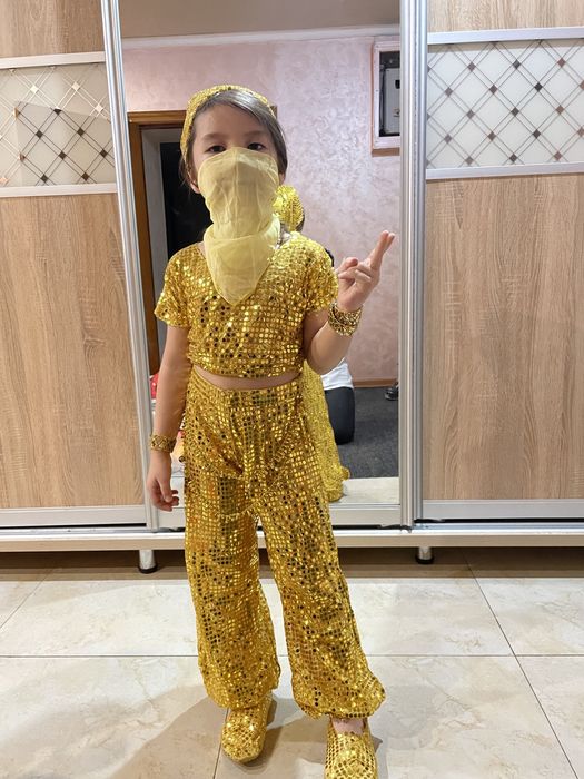 Костюмы для утренника