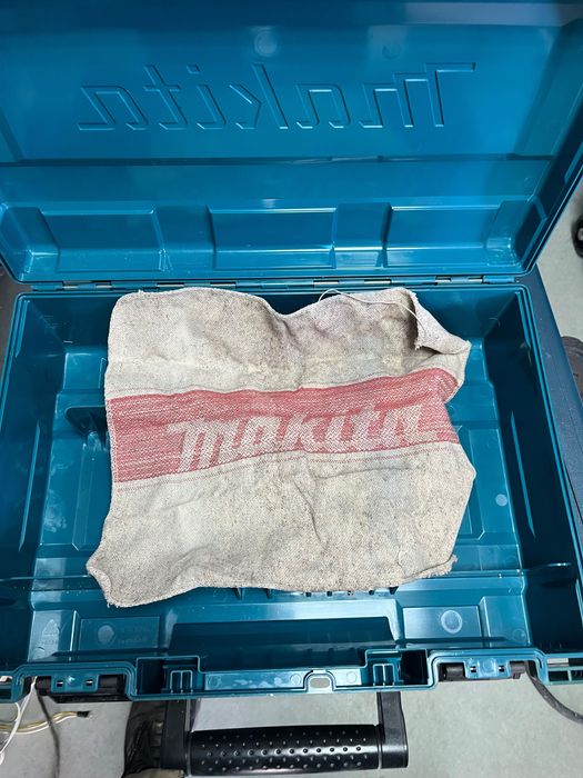 Къртач макита hm 0871c  makita