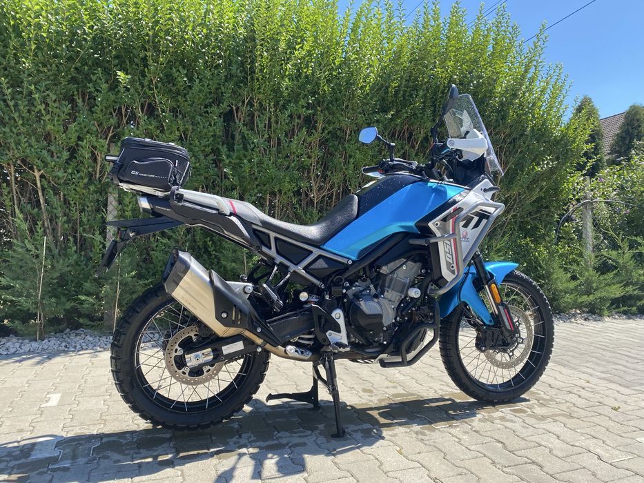 Motocicleta CF Moto 450 MT