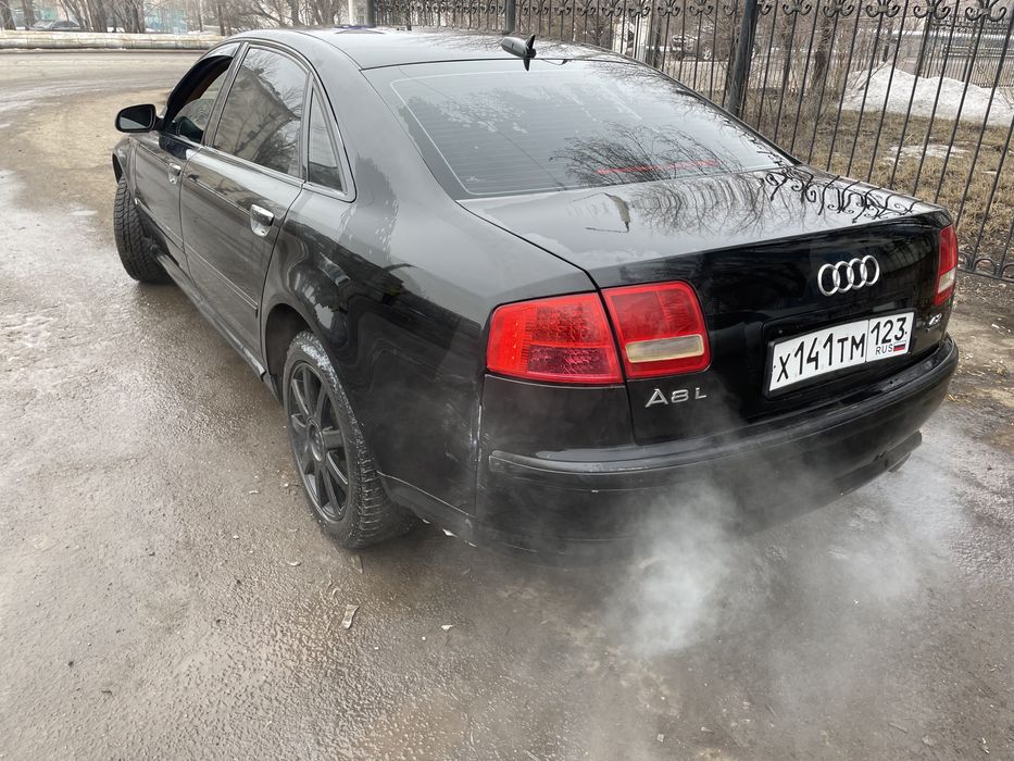 Продам Audi A8 Long