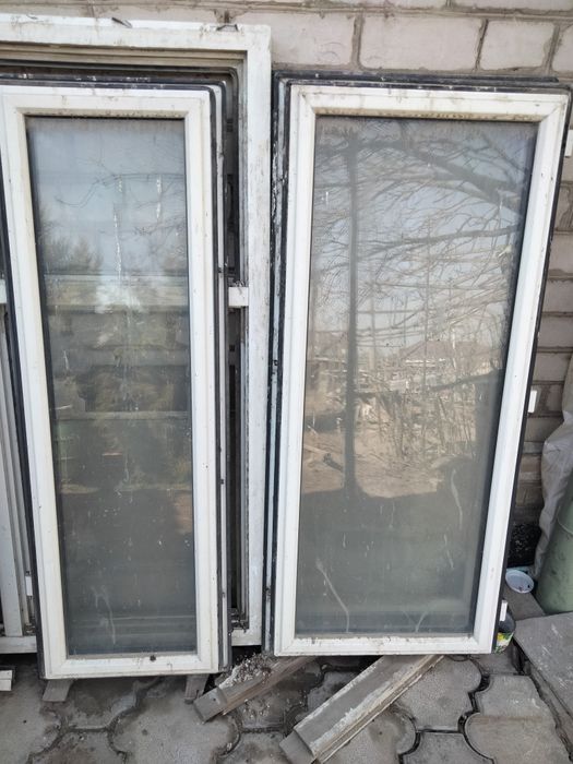 Продам стеклянные окна