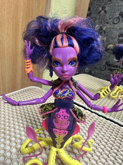Продам куклу монстр хай!
