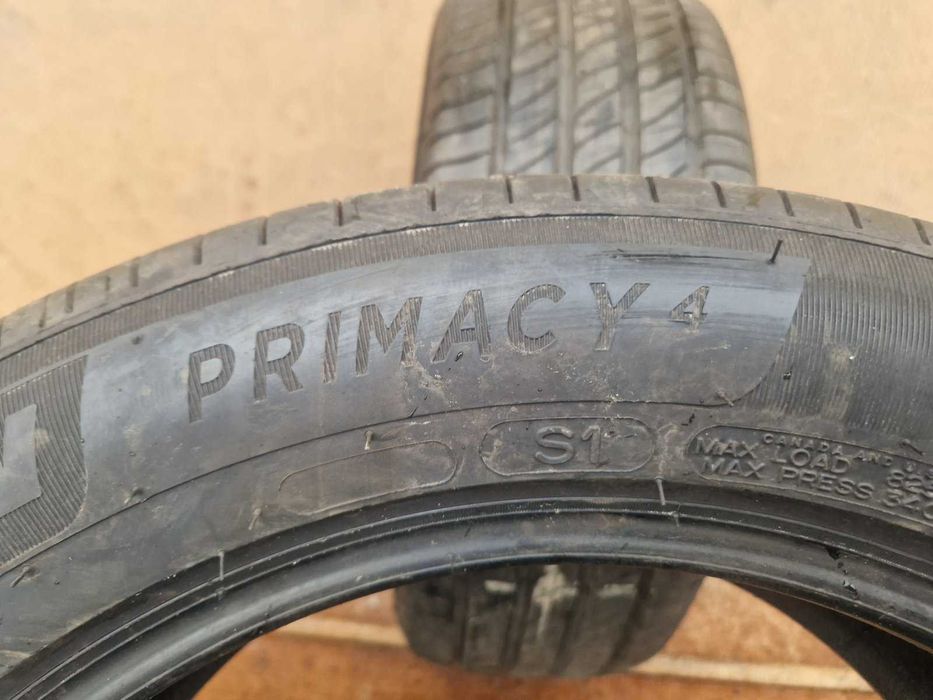 2 Michelin R17 225/55 Летни гуми  DOT1125