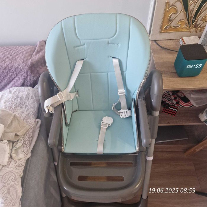 Продам стульчик для кормления