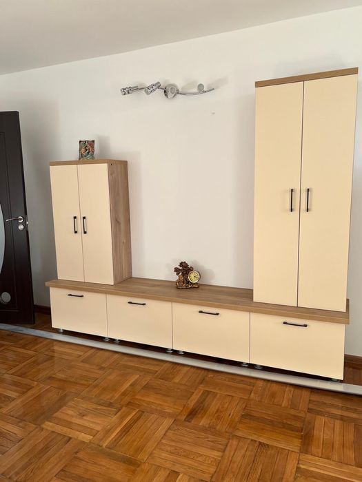 Inchiriez garsoniera