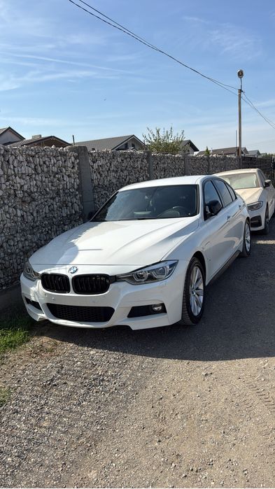 Bmw f30 330e 2016