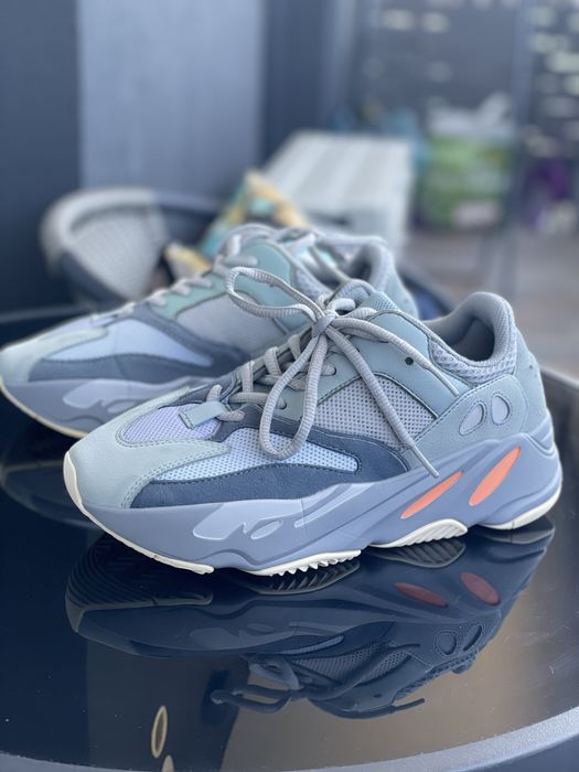 Yeezy Boost 700 „Inertia” – mărimea 38 – stare excelentă