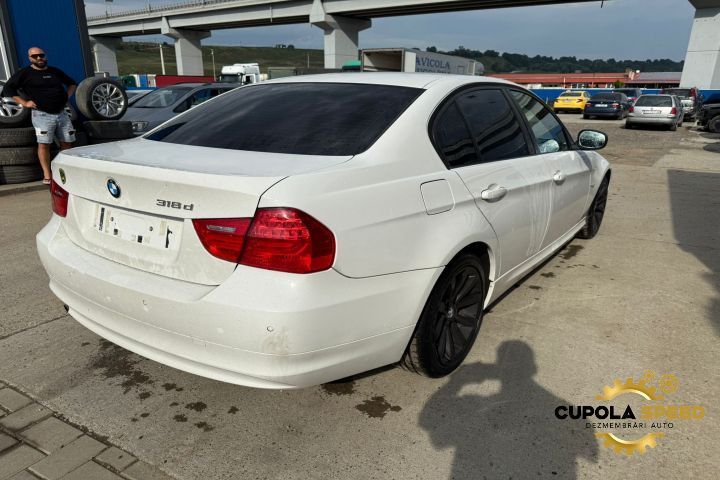 Usa Portiera spate dreapta culoare ALPINWEISS (300) BMW Seria 3 E90 [