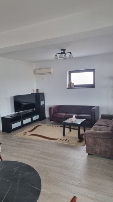 Proprietar   Casa de închiriat