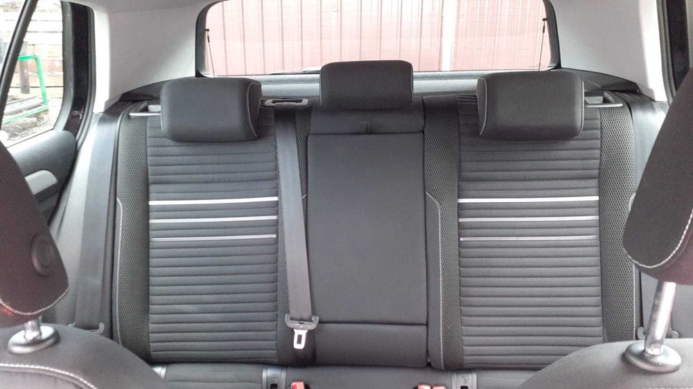 VW Golf 7 2015 c. automata - 250000 km 1.6 TDI, 105 cai