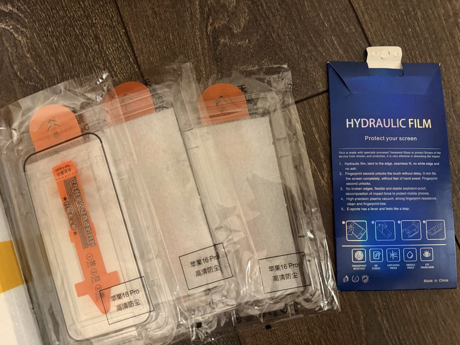 Протектори за iphone 16pro