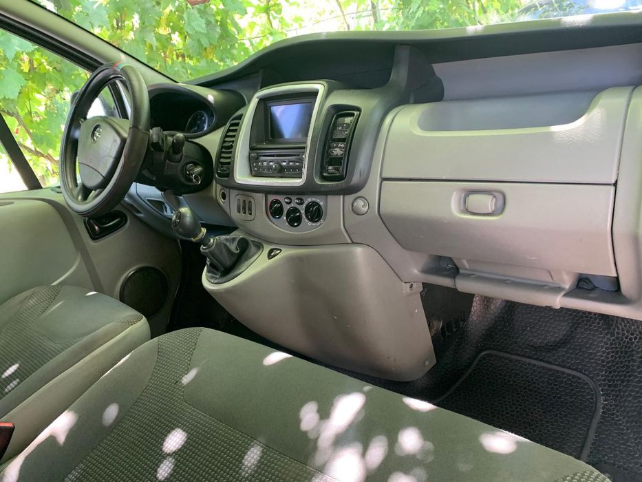 OPEL VIVARO 2.0TDI - stare foarte buna