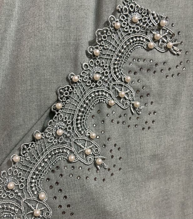 Продам нарядное платье