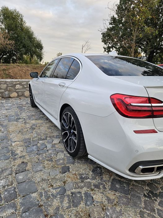 BMW Seria 7 2016 — imagine 2