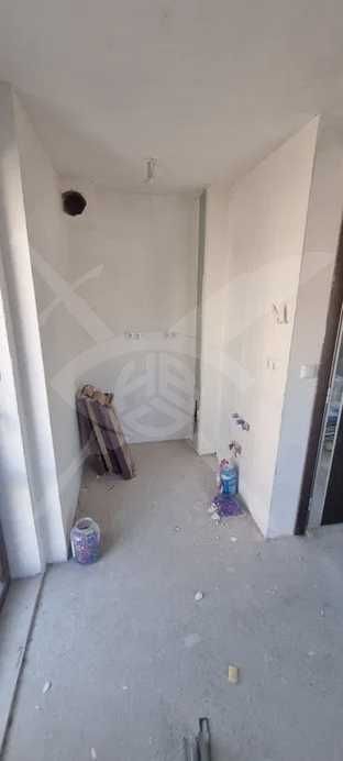 Дава се под наем Едностаен апартамент в София, Хладилника - 39 кв.м за 69000 € - Снимка #2