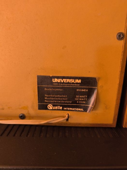 Касетeн стерео ресийвър Universum