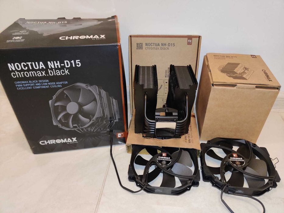 Охладител Noctua D15 Chromax Black