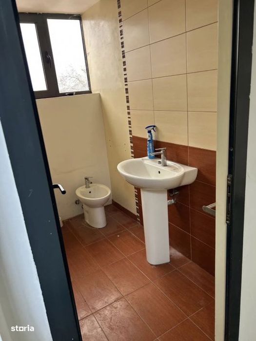 Spatiu Birouri sau | zona 2 cocosi | sector 1 | 3' metrou Straulesti