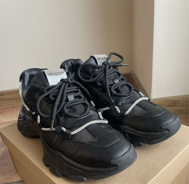 Сникърси Steve Madden