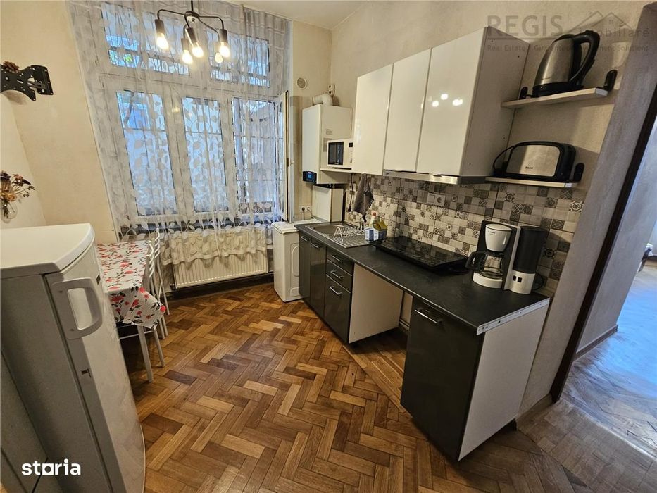 Investitie la cheie in zona centrala! 2 apartamente la casa, transform