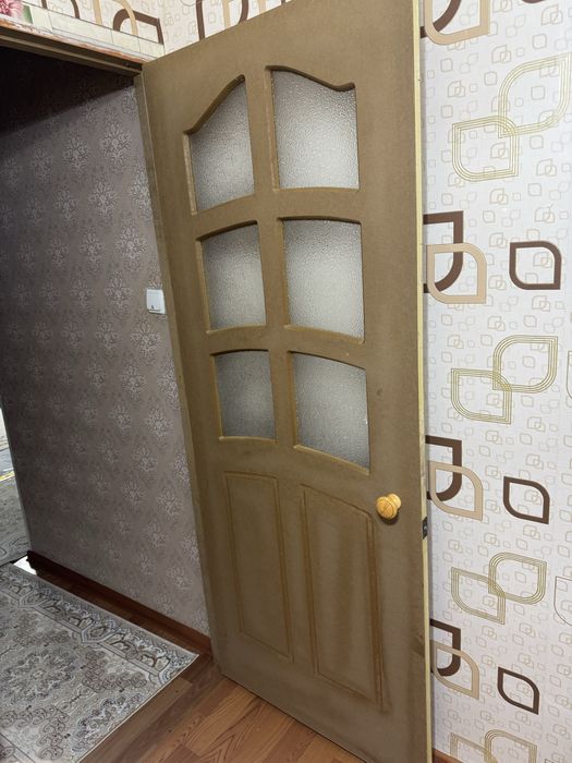 Продаю двери 5шт