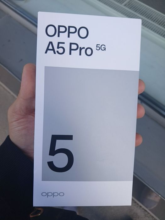 Vand telefon oppo a5 nou