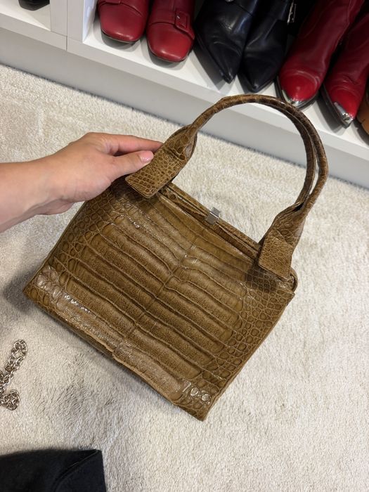 Чанти естествена кожа LV, крокодил, модел Bottega