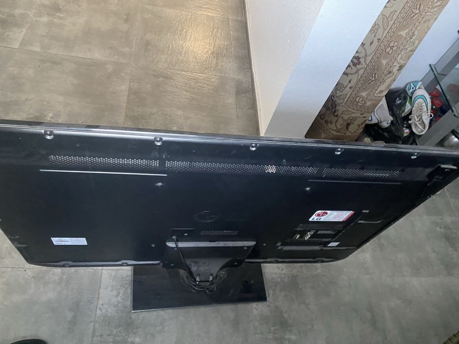 Продам Телевиз не рабочий