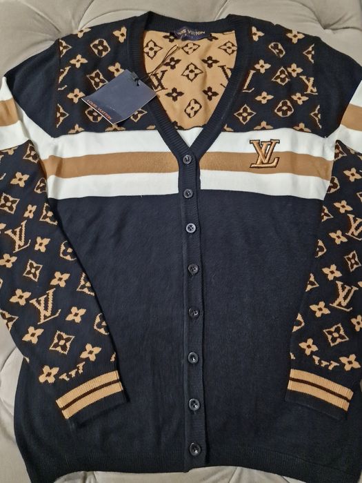 Pulover Louis vuitton marimea M