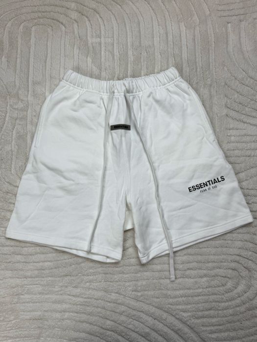 Pantaloni Essentials Marimea S