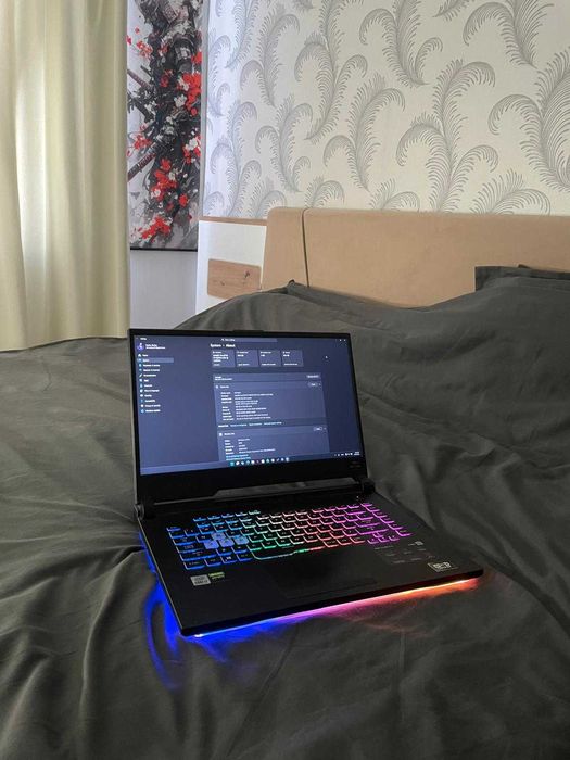 ASUS ROG Strix G15 G512LW | RTX 2070 8GB | i7 10875H 5.1 GHz | 16GB | 1TB | 144Hz | Cutie + Factură Altex Laptop Gaming