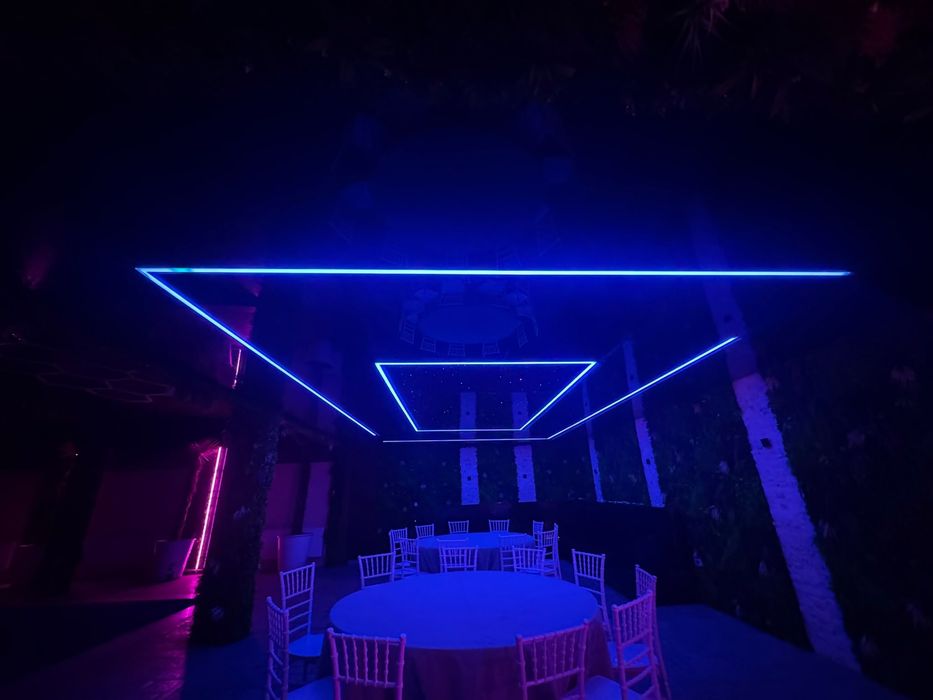 Tavane extensibile barisol cu iluminare LED