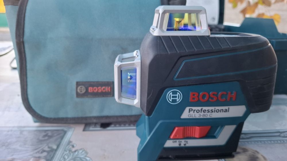 Nivela Laser Bosch Professional  GLL 3-80 C cu Receptor Bosch