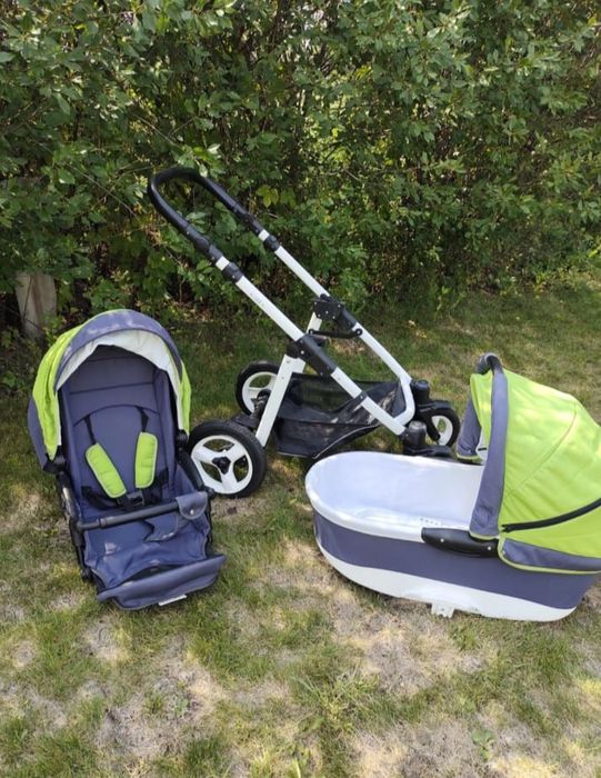 Продам коляску 2в1