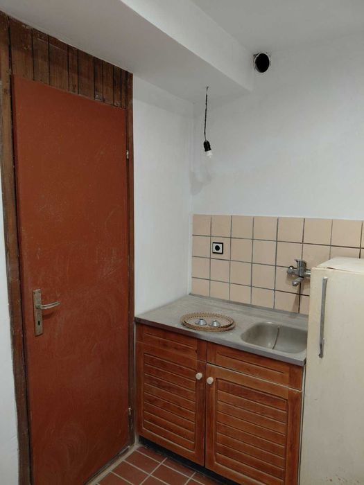 Продава се Офис в Велико Търново, Варуша - 50 кв.м за 1071 €/кв.м - Снимка #12