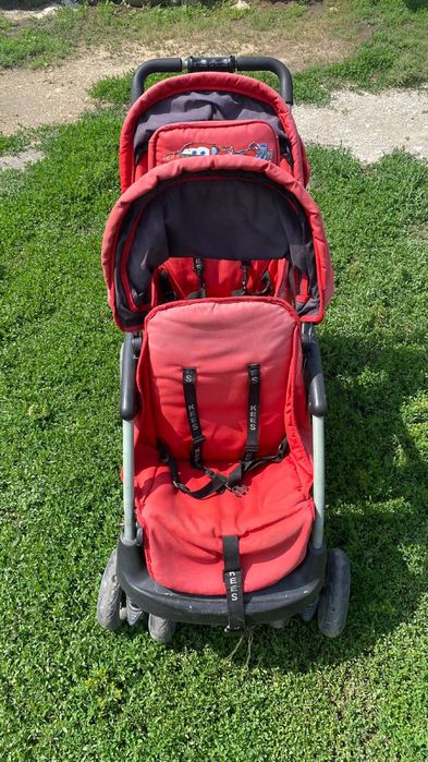 Продам коляску двойную