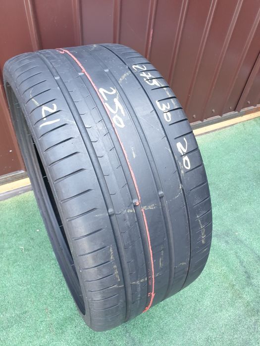 275.30.20 Pirelli