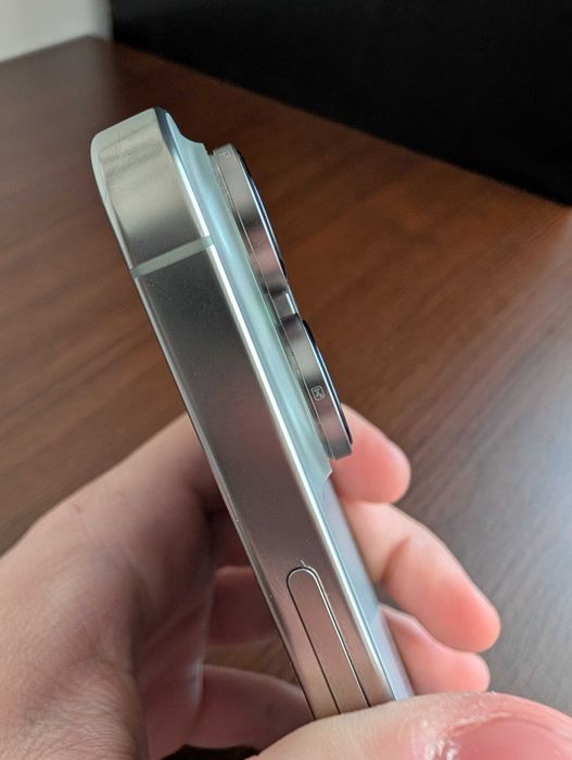 Folie Hoda din Safir pentru camera Iphone 16 Pro Max