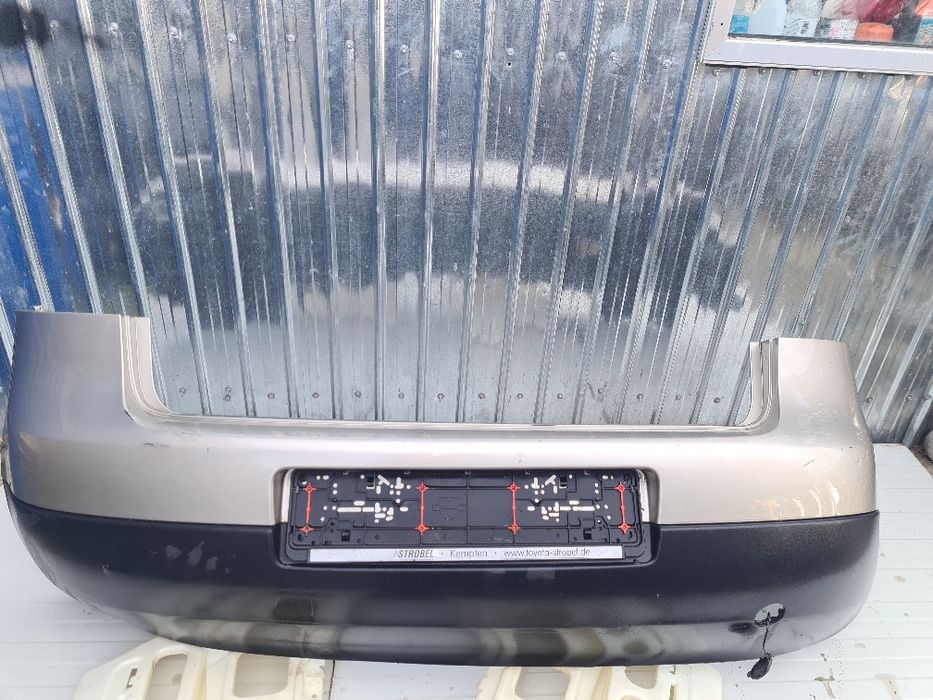 Bara spate vw golf 5 hatchback coupe