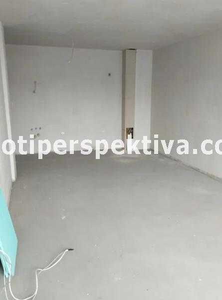 Продава се Тристаен апартамент в Пловдив, Кючук Париж - 90 кв.м за 1312 €/кв.м - Снимка #4