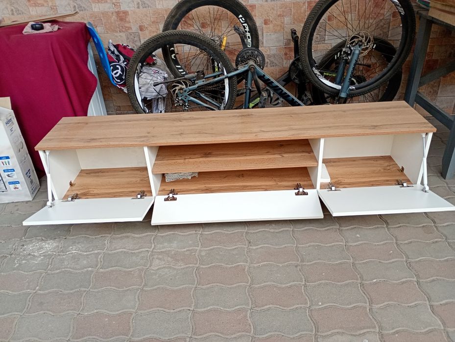 Тумба Хорошая продам